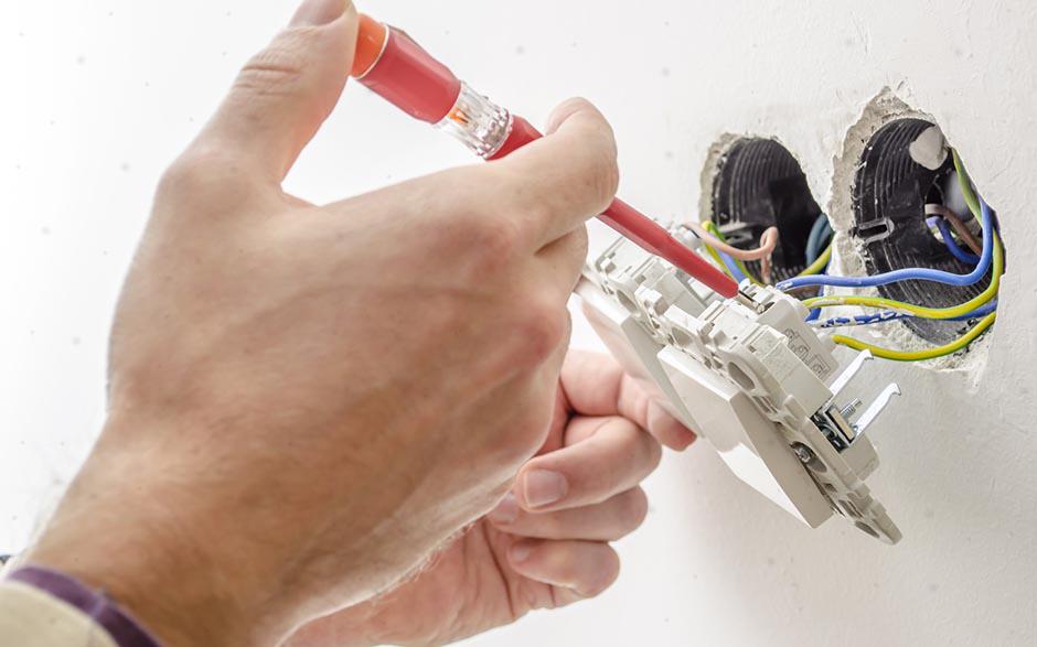prix dépannage électrique Méru